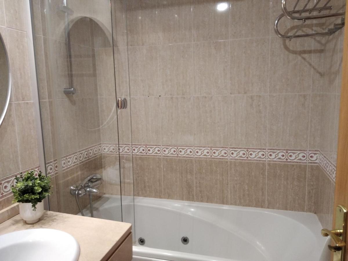 Jardines De Vinjoy Apartment Oviedo Ngoại thất bức ảnh